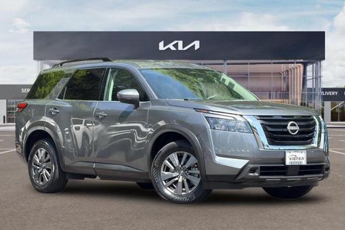 Gun Metallic 2025 Nissan Pathfinder SV