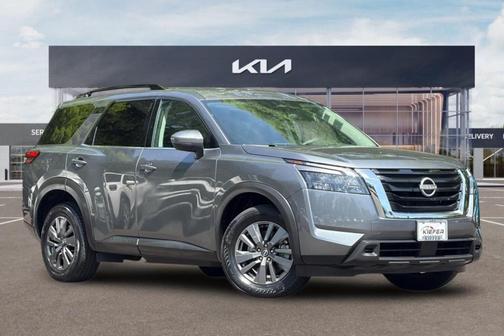 Gun Metallic 2025 Nissan Pathfinder SV