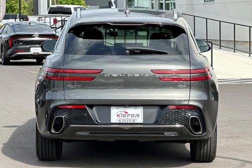 Makalu Gray 2025 Genesis GV70 2.5T