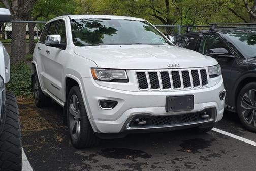 Bright White Clearcoat 2015 Jeep Grand Cherokee Overland