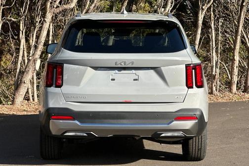 Wolf Gray 2026 Kia Sorento S