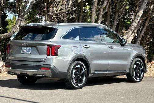 Sand 2025 Kia Sorento Plug-In Hybrid SX Prestige