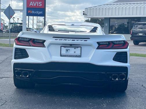2025 Chevrolet Corvette Stingray w/2LT