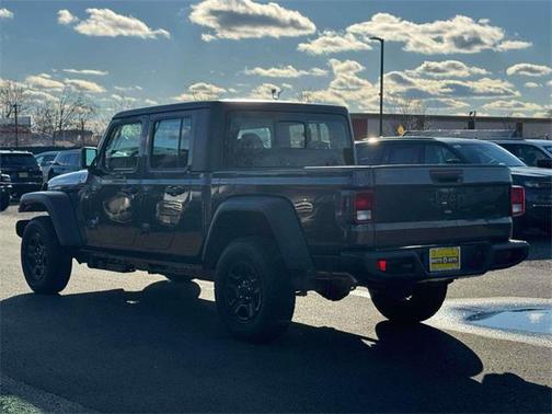 2026 Jeep Gladiator Sport