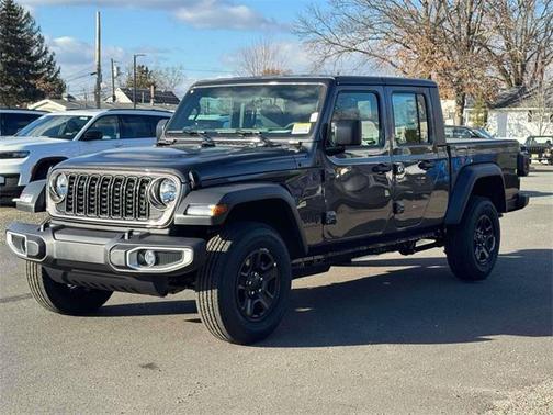 2026 Jeep Gladiator Sport