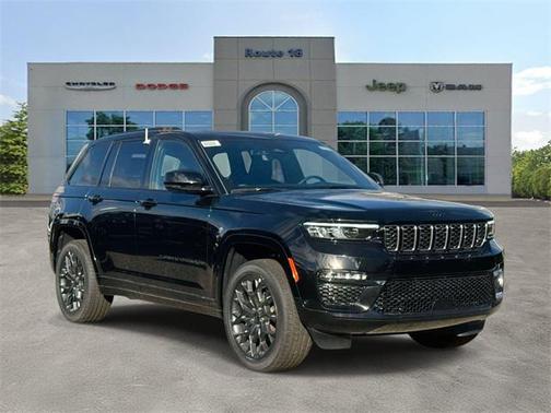 2025 Jeep Grand Cherokee Summit
