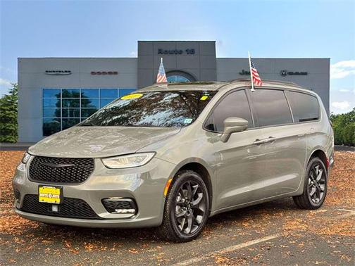 2022 Chrysler Pacifica Limited