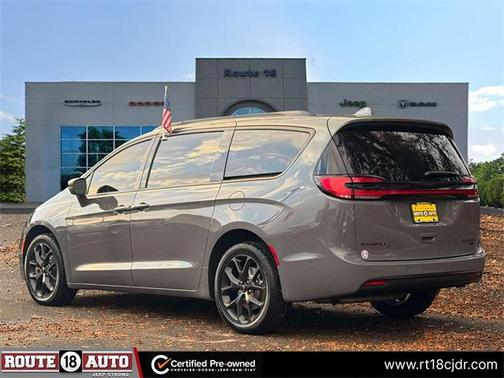 2022 Chrysler Pacifica Limited