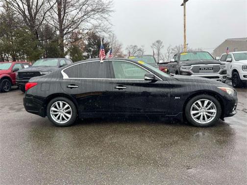 2017 INFINITI Q50 2.0T Premium