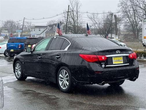2017 INFINITI Q50 2.0T Premium