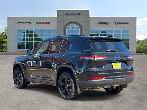 2025 Jeep Grand Cherokee Altitude