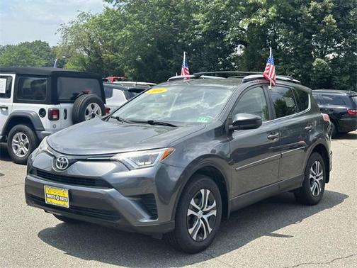 2016 Toyota RAV4 LE