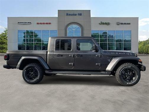 2025 Jeep Gladiator High Tide