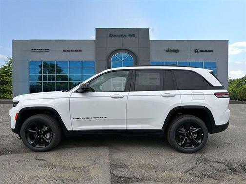2025 Jeep Grand Cherokee Limited X
