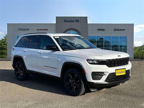 2025 Jeep Grand Cherokee Altitude