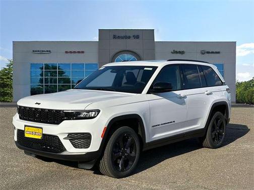 2025 Jeep Grand Cherokee Altitude