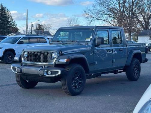 2026 Jeep Gladiator Sport