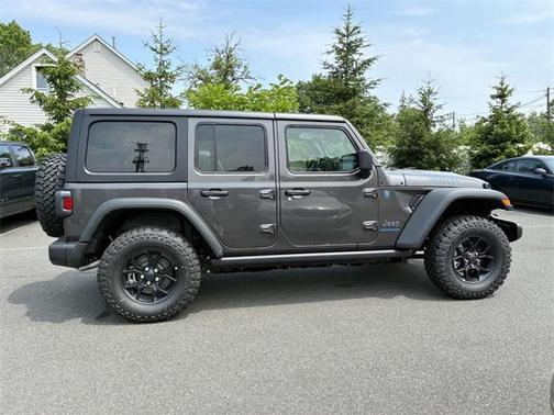 2025 Jeep Wrangler 4xe Willys