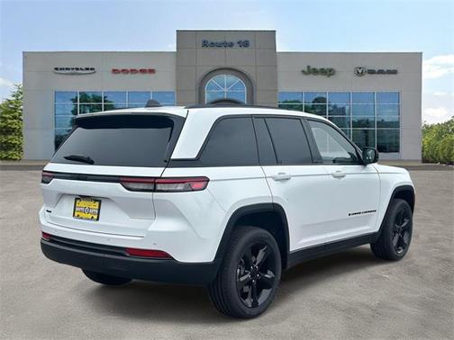 2025 Jeep Grand Cherokee Altitude