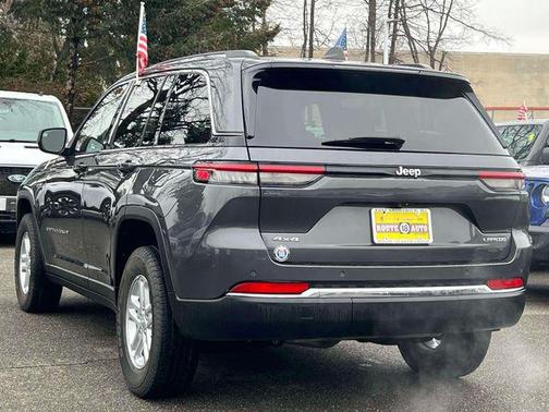 2023 Jeep Grand Cherokee Laredo