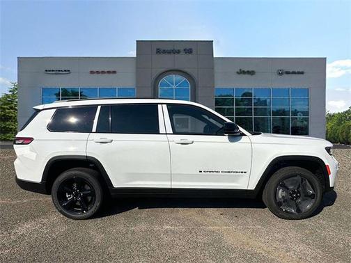 2025 Jeep Grand Cherokee L Altitude