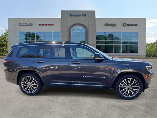 2025 Jeep Grand Cherokee L Summit Reserve