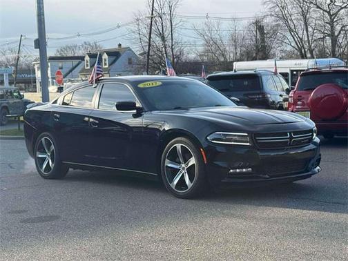 2017 Dodge Charger SXT