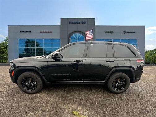 2023 Jeep Grand Cherokee Altitude