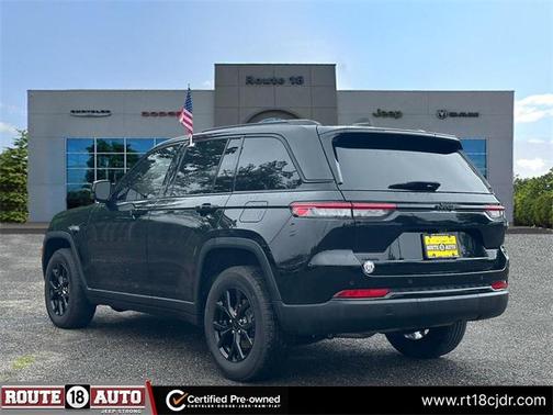 2023 Jeep Grand Cherokee Altitude