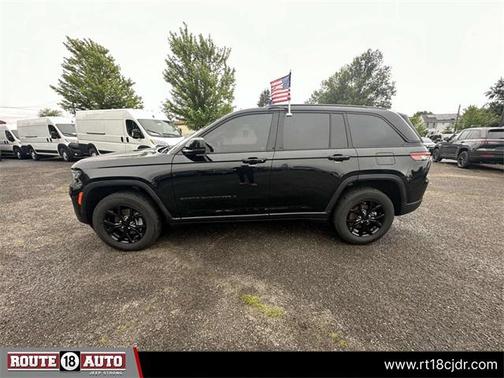 2023 Jeep Grand Cherokee Altitude
