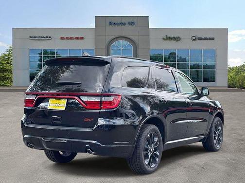 DB Black Crystal Clearcoat 2026 Dodge Durango GT Plus