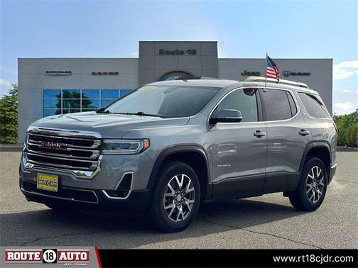 2023 GMC Acadia SLT