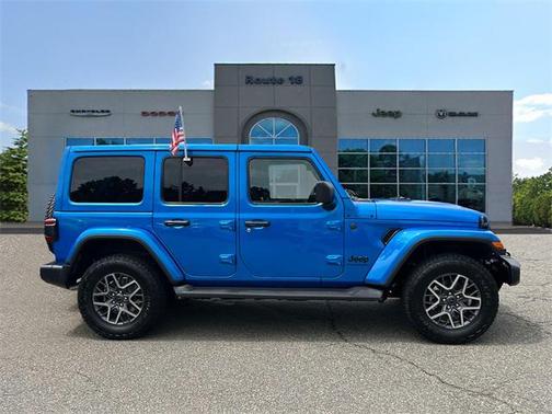 2025 Jeep Wrangler 4-Door Sahara 4x4