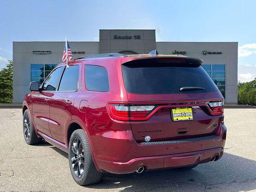 Octane Red Pearlcoat 2023 Dodge Durango R/T Plus AWD