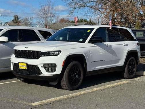 2024 Jeep Grand Cherokee Altitude