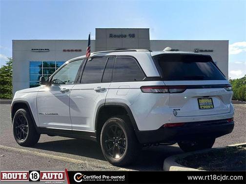 2024 Jeep Grand Cherokee Altitude