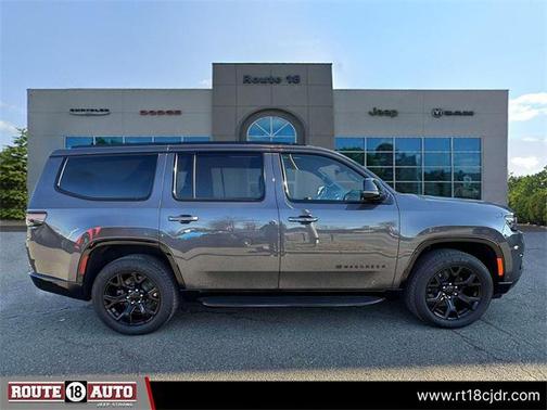 2024 Jeep Wagoneer Series II Carbide 4x4
