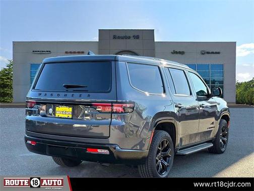 2024 Jeep Wagoneer Series II Carbide 4x4