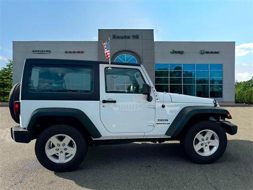 2017 Jeep Wrangler Sport