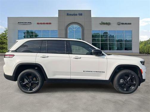 2025 Jeep Grand Cherokee Limited X