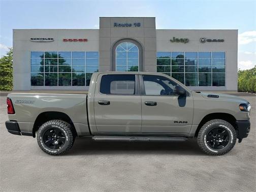 2026 RAM 1500 Warlock Crew Cab 4x4 5'7' Box