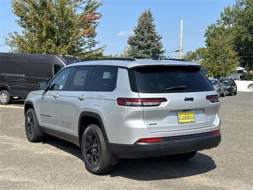 2025 Jeep Grand Cherokee L Altitude