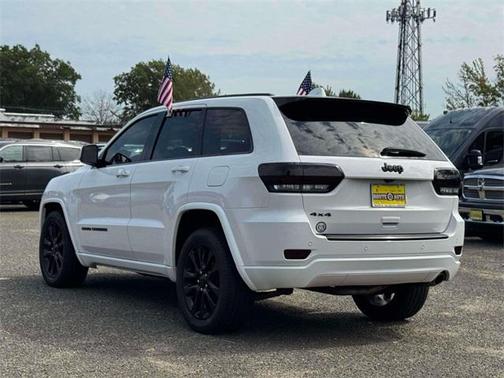 2017 Jeep Grand Cherokee Altitude