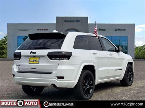 2017 Jeep Grand Cherokee Altitude