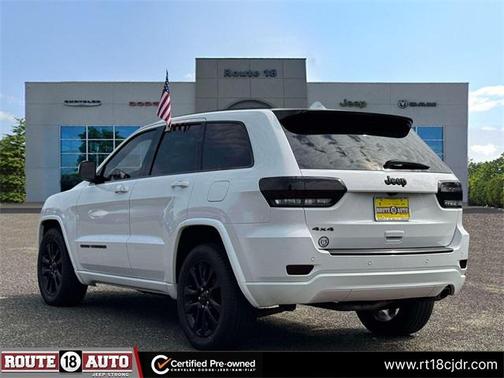 2017 Jeep Grand Cherokee Altitude