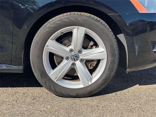 2013 Volkswagen Passat 2.5 SE