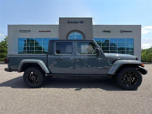 2025 Jeep Gladiator Nighthawk