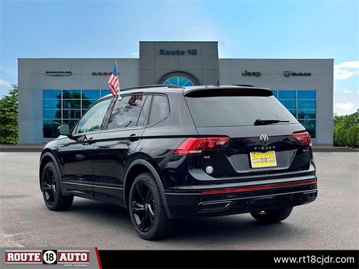 2023 Volkswagen Tiguan 2.0T SE R-Line Black 4MOTION