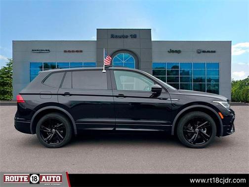2023 Volkswagen Tiguan 2.0T SE R-Line Black 4MOTION
