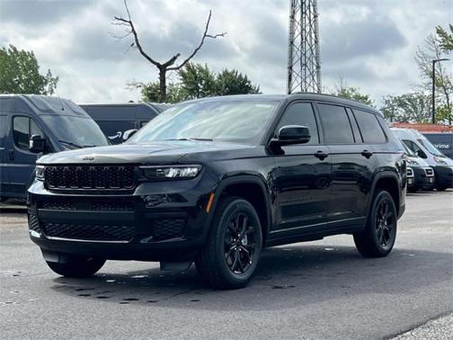 2025 Jeep Grand Cherokee L Altitude